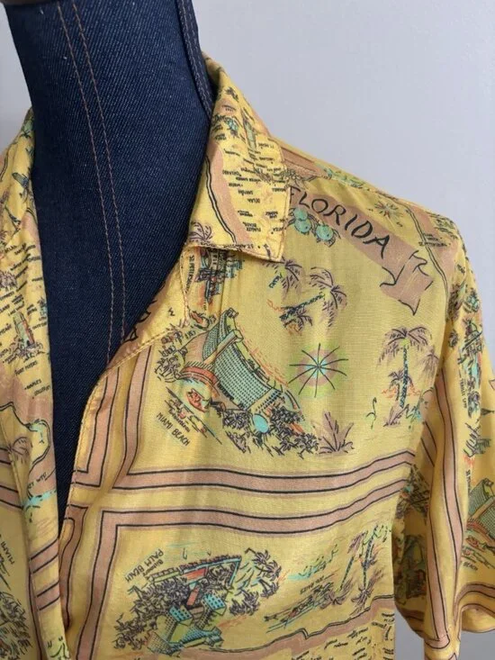 Urban Outfitters UO Gardenia Map Florida Souvenir Button Down Top Shirt Small - Picture 4 of 10